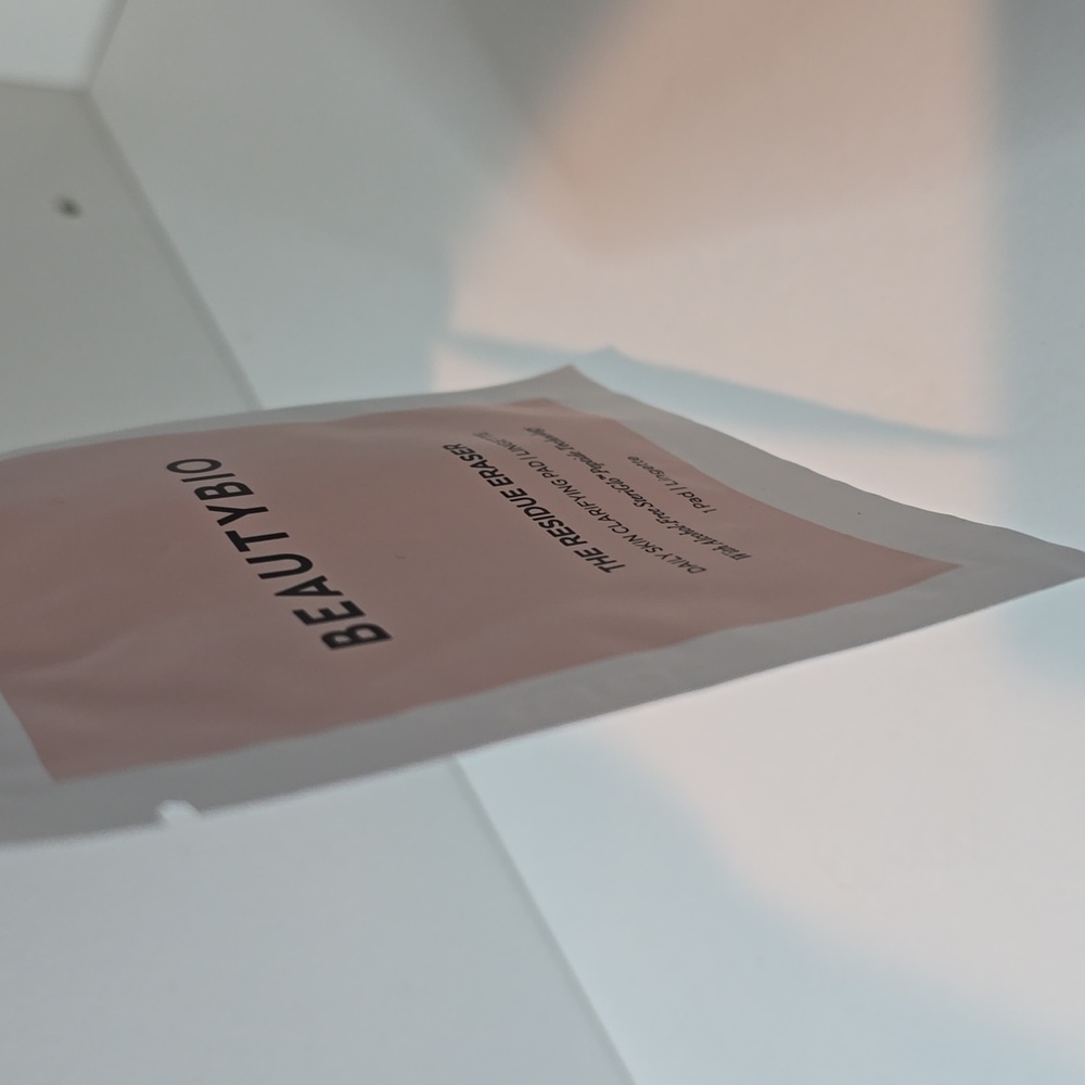 BeautyBio The Residue Eraser Pads - Picture 4 of 4